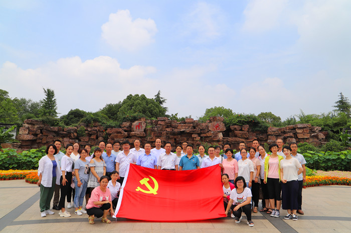 c985df551b5內(nèi)容2bc430cb9af7e07f346a_副本.jpg c985df551b5內(nèi)容2bc430cb9af7e07f346a_副本.jpg