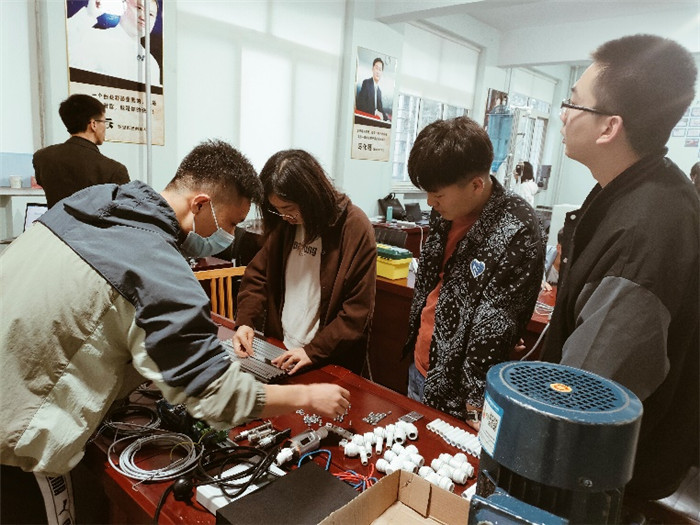 圖片2.jpg 圖片2.jpg