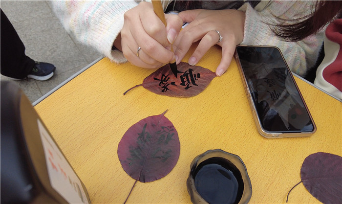 圖片2.jpg 圖片2.jpg